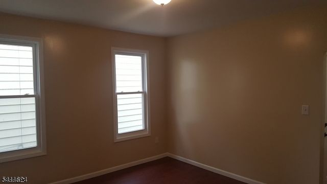 100 Lyons Ave 2, Newark City, NJ 07112