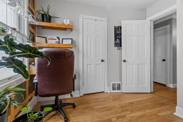 2125 Lawnel Avenue, Norton Shores, MI 49441