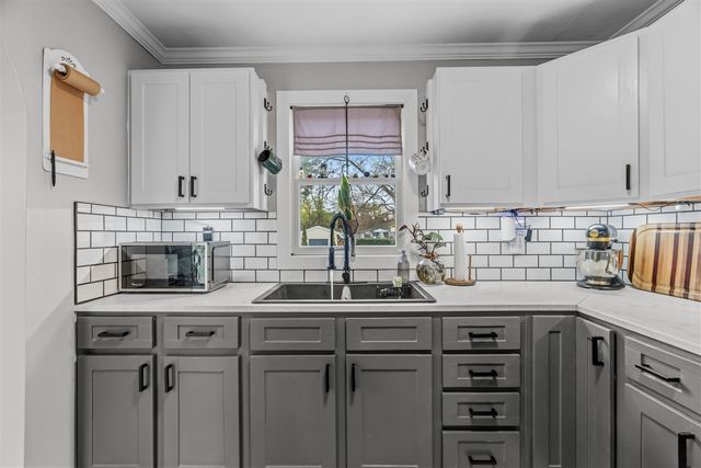 2125 Lawnel Avenue, Norton Shores, MI 49441