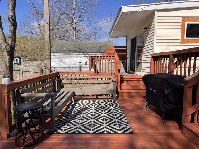 2125 Lawnel Avenue, Norton Shores, MI 49441