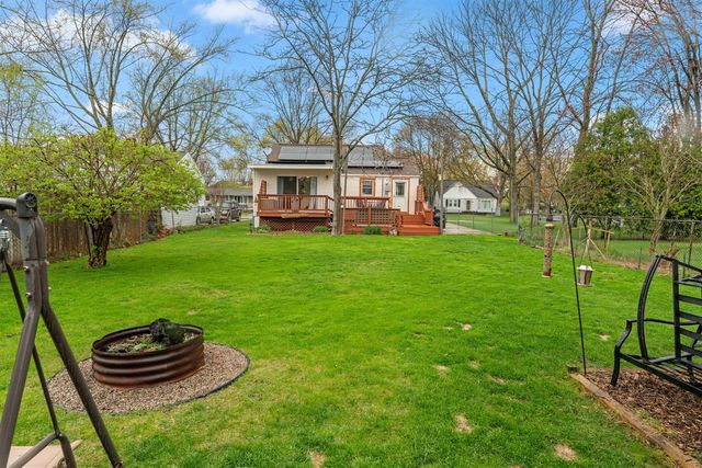 2125 Lawnel Avenue, Norton Shores, MI 49441