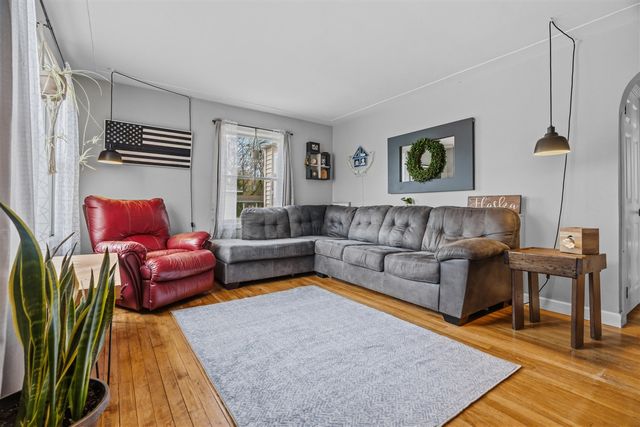 2125 Lawnel Avenue, Norton Shores, MI 49441
