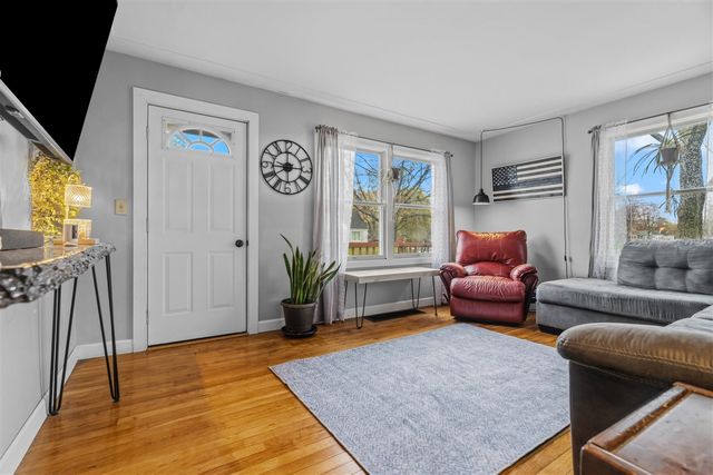 2125 Lawnel Avenue, Norton Shores, MI 49441
