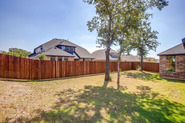 928 Arkan Lane, Fort Worth, TX 76120
