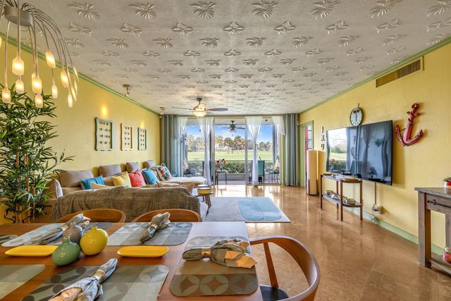 3001 S Palm Aire Drive 105, Pompano Beach, FL 33069