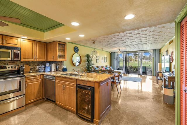 3001 S Palm Aire Drive 105, Pompano Beach, FL 33069