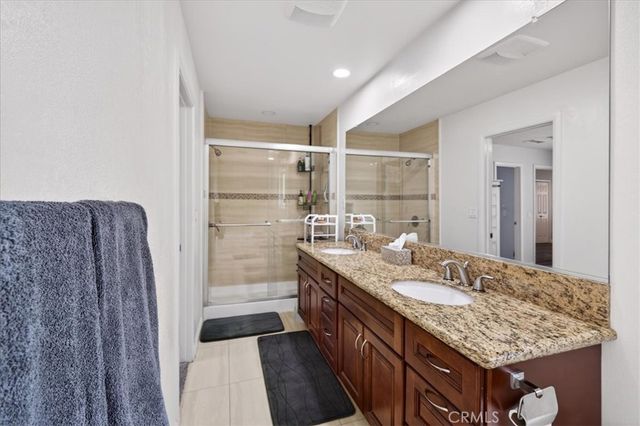 16435 Lois Lane, Riverside, CA 92504
