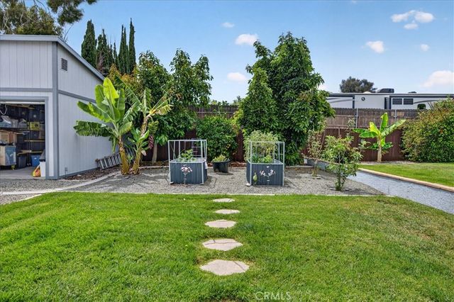 16435 Lois Lane, Riverside, CA 92504