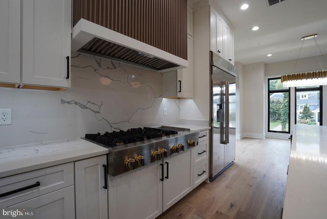 2237 MERIDIAN ST, Falls Church, VA 22046