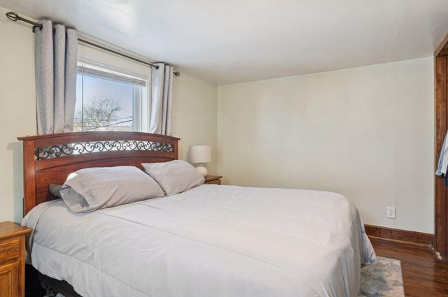 2651 Newton Avenue N, Minneapolis, MN 55411