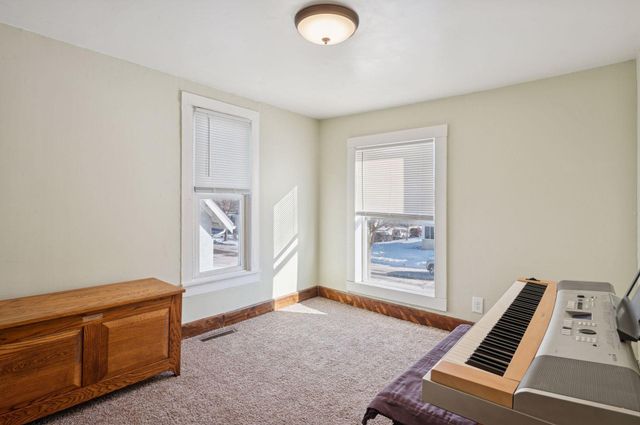 2651 Newton Avenue N, Minneapolis, MN 55411