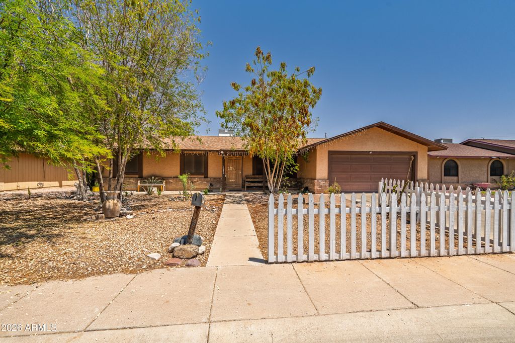 1280 E CROWN Circle, Casa Grande, AZ 85122 — exterior