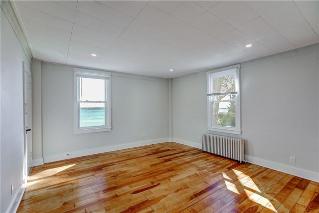 38 Morningside Lane 1, Portsmouth, RI 02871