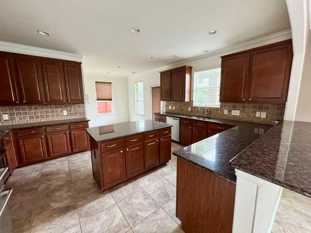 12106 Coldwater Cove Lane, Cypress, TX 77433