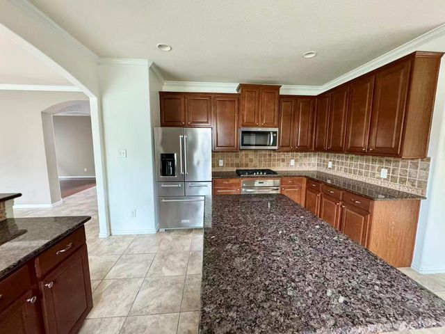 12106 Coldwater Cove Lane, Cypress, TX 77433
