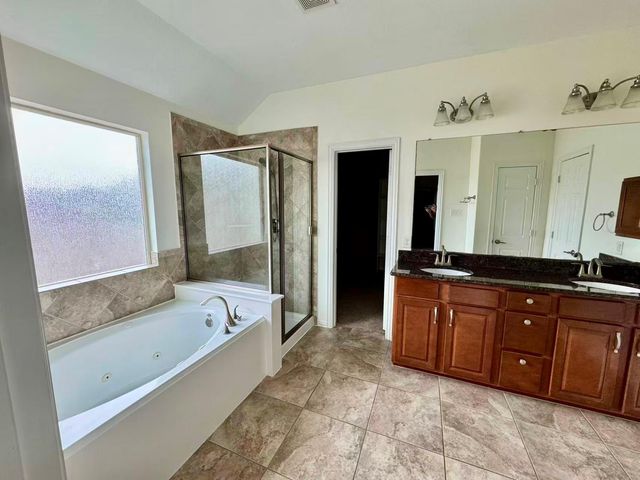 12106 Coldwater Cove Lane, Cypress, TX 77433