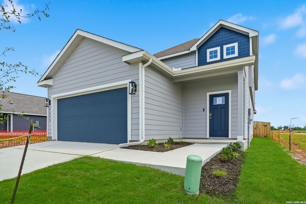 2582 Downsbury Road, New Braunfels, TX 78130