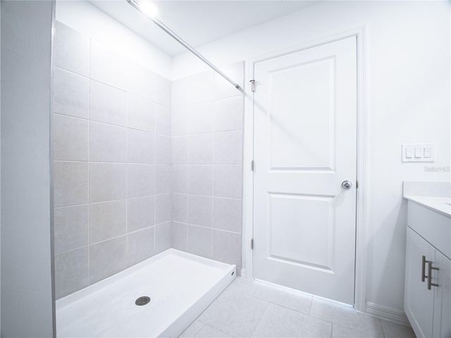 2813 10TH STREET SW, Lehigh Acres, FL 33976