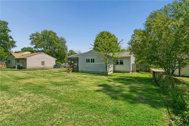 513 Marlin DR, Newport News, VA 23602