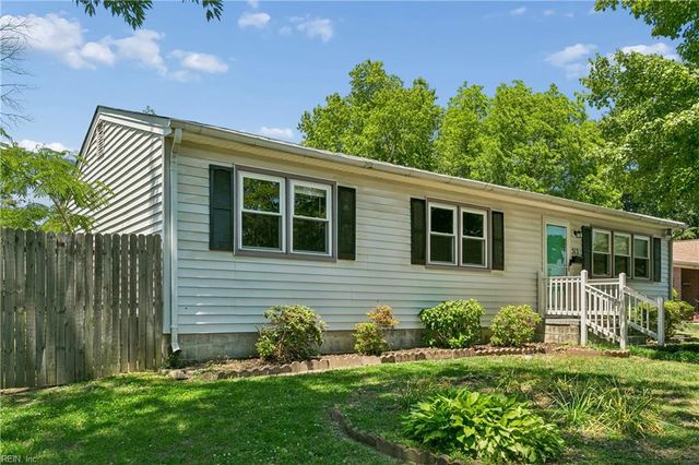 513 Marlin DR, Newport News, VA 23602