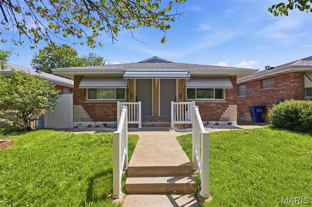 4824-4826 Pennsylvania Avenue, St Louis, MO 63111