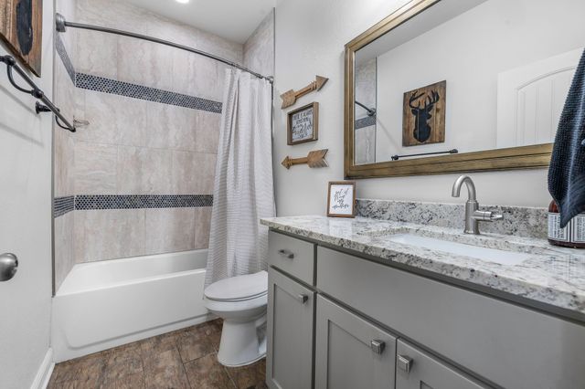 2513 Christine Drive, Granbury, TX 76048