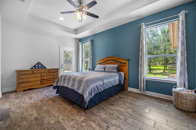 2513 Christine Drive, Granbury, TX 76048