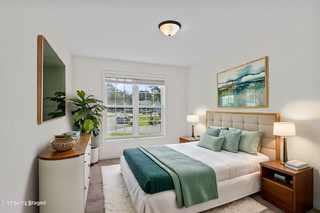 1009 Kingswood Court, Rotterdam, NY 12303