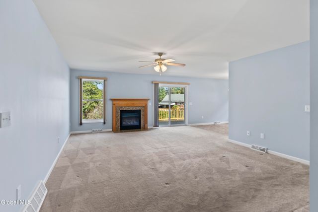 1009 Kingswood Court, Rotterdam, NY 12303