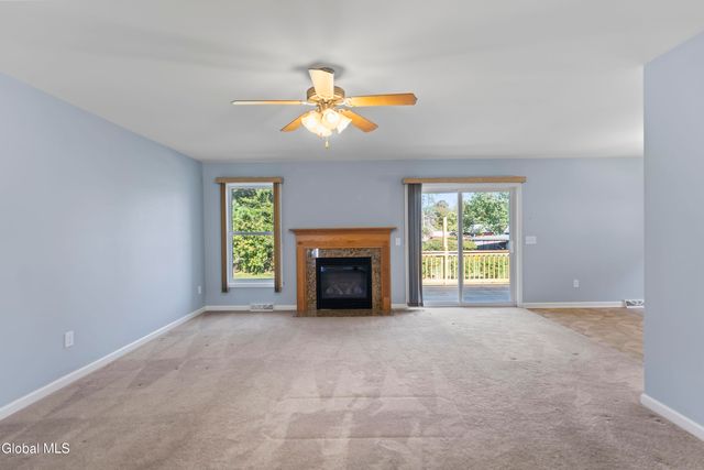 1009 Kingswood Court, Rotterdam, NY 12303