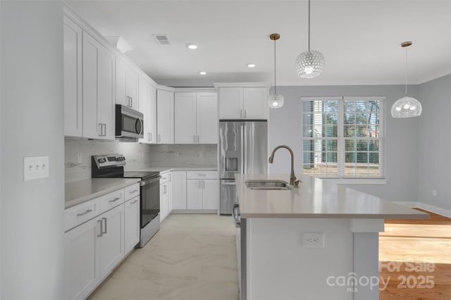 3200 Auten Avenue, Charlotte, NC 28269