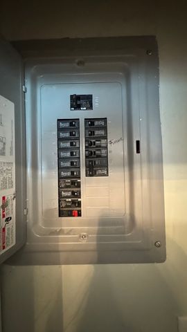 7700 W 83rd Street, Bridgeview, IL 60455