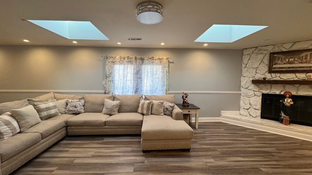 7700 W 83rd Street, Bridgeview, IL 60455