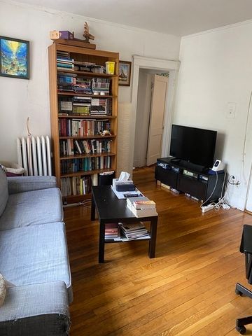 99 Hancock St 2, Cambridge, MA 02139