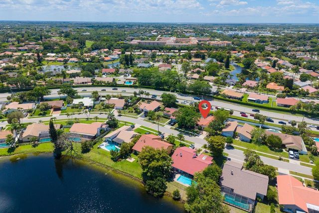 21143 N Escondido Way Way N, Boca Raton, FL 33433