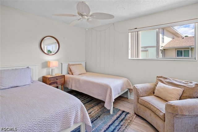 5848 Queen Elizabeth WAY 1, Fort Myers, FL 33907