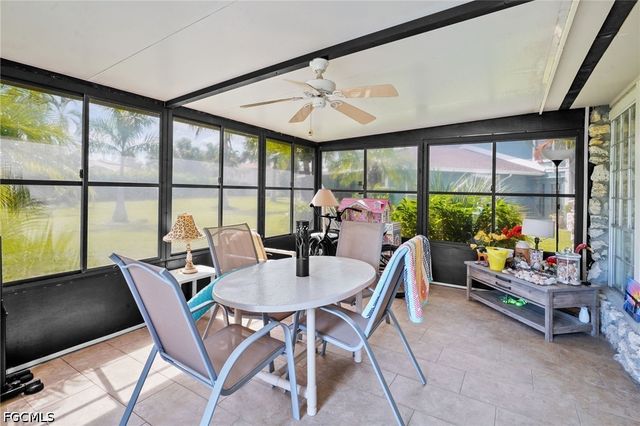 5848 Queen Elizabeth WAY 1, Fort Myers, FL 33907