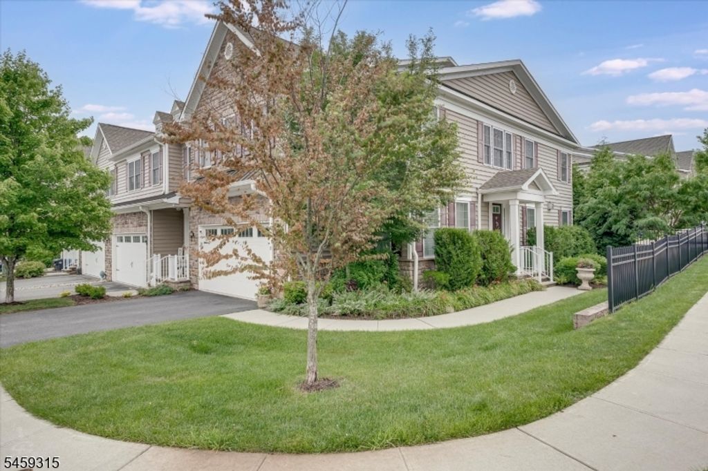 10 Fillmore Dr, Morris Twp., NJ 07960 — photo 2