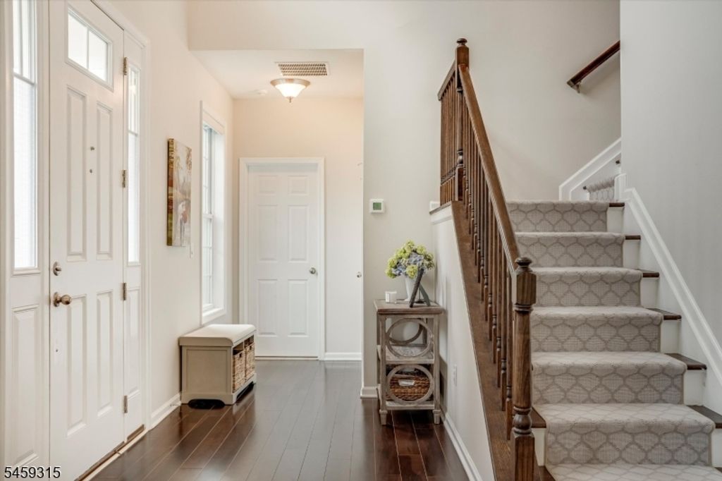 10 Fillmore Dr, Morris Twp., NJ 07960 — photo 3