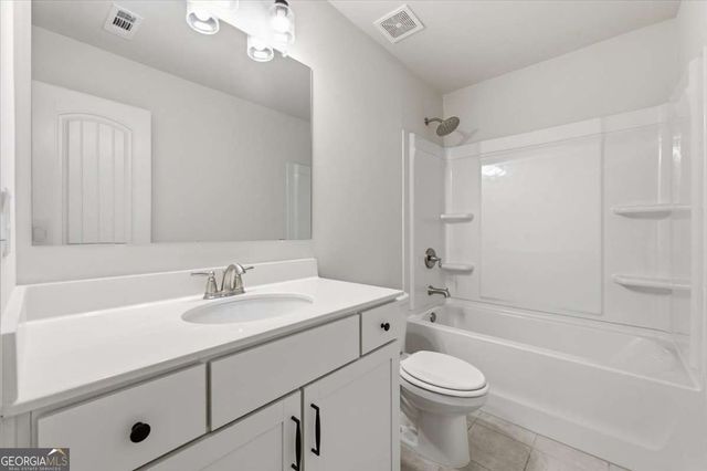 880 Garnet Drive, Acworth, GA 30101