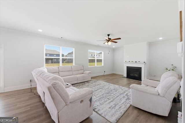 880 Garnet Drive, Acworth, GA 30101