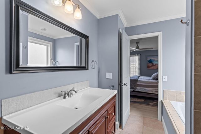 725 Ocracoke Drive, Wilmington, NC 28412