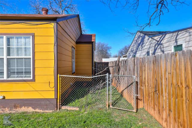 3217 S 5th Street, Abilene, TX 79605