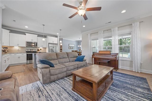 45 Cohen Court, Vass, NC 28394