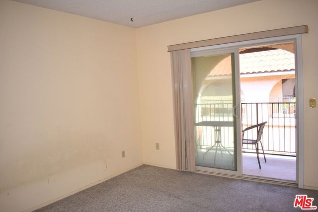 1711 Grismer Avenue 63, Burbank, CA 91504