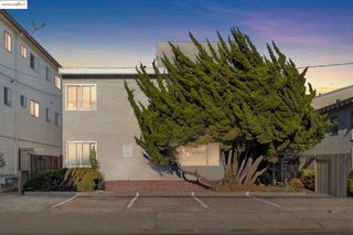 825 Kains Ave, Albany, CA 94706