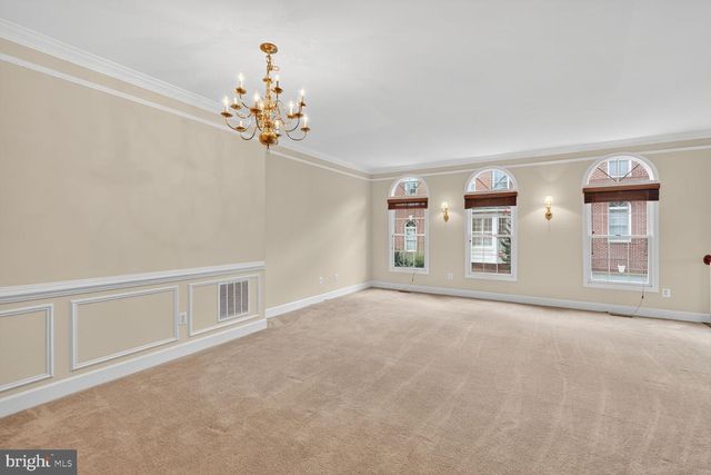 4627 KNIGHT PL, Alexandria, VA 22311