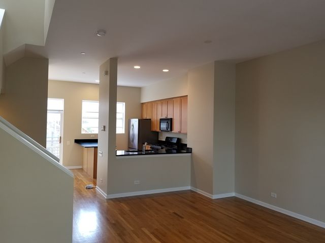 104 Belvidere Avenue, Forest Park, IL 60130