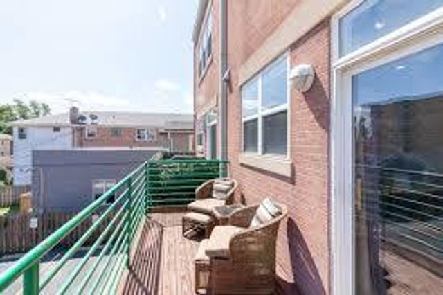 104 Belvidere Avenue, Forest Park, IL 60130