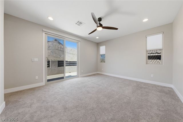 11816 River Hawk Avenue, Las Vegas, NV 89138